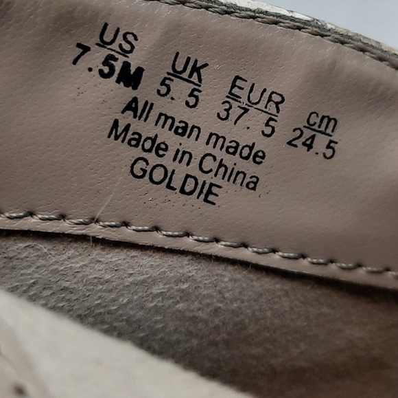 Fergalicious Goldie Bootie Snakeskin Stiletto Heel Size 7.5‎ Women's Shoes - Picture 11 of 13